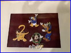 2000 Walt DISNEY World Framed MILLENNIUM Pin Set Mickey & FRIENDS LE 565 Of 1500