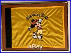 90s Walt Disney World Gallery Framed Golf Flag Pin Mikey Mouse Ultra Rare PGA