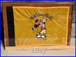 90s Walt Disney World Gallery Framed Golf Flag Pin Mikey Mouse Ultra Rare PGA