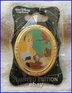 WDI Walt Disney Sleeping Beauty Aurora Princess Portrait Gold Frame Pin LE 250