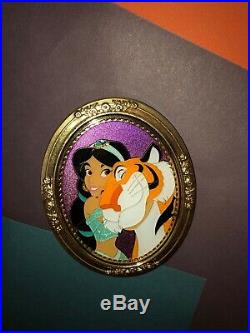 Walt Disney Imagineering Jasmine & Rajah (Aladdin) Gold Frame Pin Wdi Profile